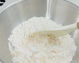 Foto langkah ke 4 dari resep Bakpao Isi Ubi Ungu Keju (No Mixer) 🍠🧀.
