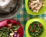 Foto langkah ke 1 dari resep Sayur lombok ijo gunungkidul.