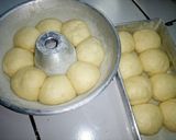 Foto langkah ke 4 dari resep Roti Sobek Lembut Anti Gagal.