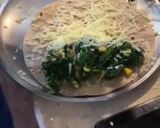 A picture of step 5 of Spinach quesadilla with Thousand Island dressing!.