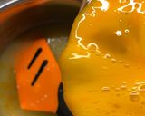 Φωτογραφία βήματος 4 της συνταγής Τσουρέκι cooking class αφράτο και μαστιχωτό χωρίς μίξερ
