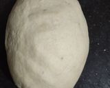 A picture of step 2 of Urad dal kachuri.