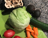 Foto del paso 4 de la receta: Tilapia empanizada con ensalada fresca