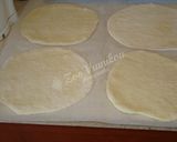 A picture of step 4 of Fluffy Pitas for Souvlaki.