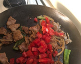 Foto del paso 3 de la receta: Bistec de res a la mexicana