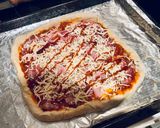 Foto del paso 4 de la receta: Cenamos PIZZA casera!! 🍕 🙌🏼