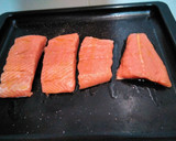 Foto del paso 2 de la receta: Salmón a la Plancha en salsa Menier