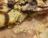 Une image de l'étape 7 de Gratin de Pommes de Terre au Jus de Lapin Chasseur.