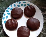 A picture of step 4 of Ragi biscuits.