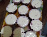 Foto langkah ke 3 dari resep Bolu kukus pelangi.