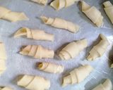صورة لخطوة 3 من وصفة كرواسون بالجبن 🥐