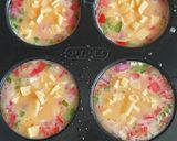 A picture of step 4 of Egg Muffins.