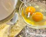 Foto del paso 3 de la receta: Galletas de maicena con frutas confitadas y pasas al ron