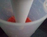 A picture of step 3 of Strawberries Shake.