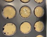 Φωτογραφία βήματος 5 της συνταγής Cupcakes βανίλιας με σταγόνες σοκολάτας γάλακτος