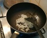 Foto del paso 2 de la receta: Tortilla de papas prefritas