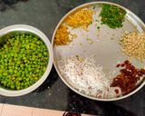 A picture of step 2 of Lilva ni kachori.