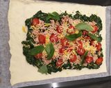 Foto del paso 2 de la receta: Coca de espinacas y feta