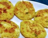 A picture of step 4 of Potato coconut kebabs.