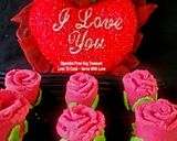 A picture of step 6 of Red Rose Valentine Sweet.