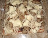 A picture of step 2 of Spaghetti bread Pizza.