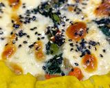 Foto del paso 5 de la receta: Pascualina de zucchini con masa casera de cúrcuma
