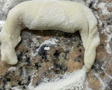 Foto del paso 4 de la receta: Mini medialunas rellenas sin amasar