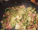A picture of step 7 of Savoy Cabbage Pasta.