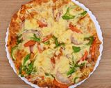 A picture of step 5 of Fusion Pizza with Szechuan pepper.