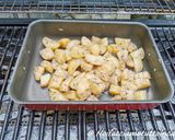 Foto del passaggio 5 della ricetta Filetto di Maiale Sous Vide con Patate e Bis di Insalate