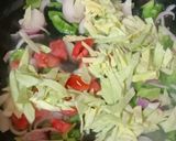 A picture of step 1 of Vegetable Maggi.