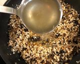 Φωτογραφία βήματος 4 της συνταγής Risotto με χρυσές και μαύρες τρομπέτες