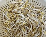 Hình bước làm 1 của món Bánh Xèo Mực