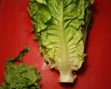Foto del paso 4 de la receta Lechuga rellena de olivas variadas, con vinagreta de picadillo
