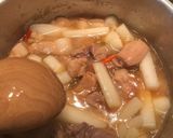 Hình bước làm 2 của món Canh sườn non, tôm khô nấu cải thảo và bắp cải, cà rốt.Thịt kho củ cải trắng với nước dừa