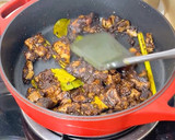 Foto langkah ke 7 dari resep 17. Rawon Daging Khas Surabaya - Rempah Indonesia TOP banget!.
