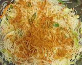 A picture of step 7 of Veg noodles.