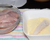 Csípős csirkemellcsíkok burgonyás panírban recept fázis 2 fotója