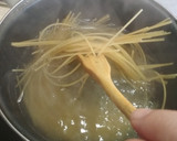 Foto del paso 2 de la receta: Wok de Espaguetis con frutos del Mar