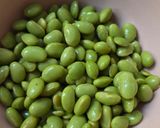 Foto del paso 1 de la receta: Edamames con vinagreta de limón en frasco 🫛🍋