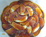 Foto del paso 3 de la receta: Bizcocho de manzanas caramelizadas