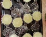 Foto langkah ke 5 dari resep Puding Matcha Latte.