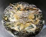 Foto langkah ke 8 dari resep Rolade Tahu Daun Singkong.