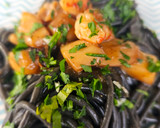 Foto del paso 8 de la receta: Espaguetis negros al aroma del curry hindú