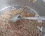 A picture of step 2 of Lauki ki sabzi.