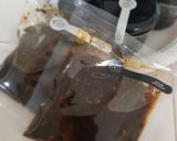 A picture of step 3 of Nam Prik Pao with Kai Pam (Watermeal Chili Paste).