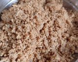 A picture of step 1 of Peanute leyard Chikki.