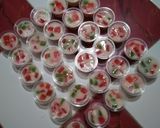 Foto langkah ke 4 dari resep Puding Mozaik.