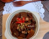 Foto langkah ke 4 dari resep Semur Daging Kentang.