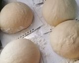 A picture of step 10 of Fluffy doughnuts.